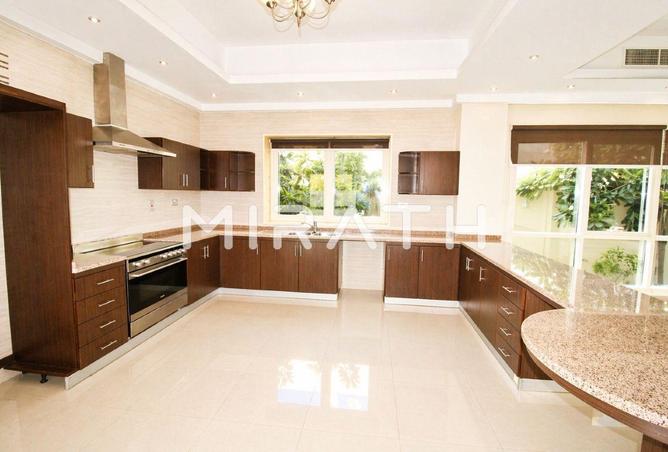 82781295 - Property Image 2