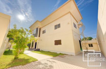 Villa - 5 Bedrooms - 6 Bathrooms for rent in Jumeirah 1 Villas - Jumeirah 1 - Jumeirah - Dubai