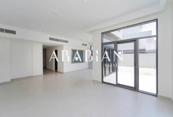 Opposite Lagoon | Larger Plot | Flexible Owners photo 3