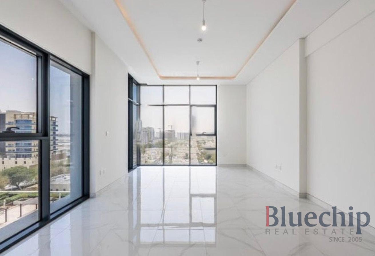 Brand New |Pool View | Spacious Unit photo 2