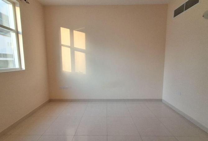 87028278 - Property Image 2