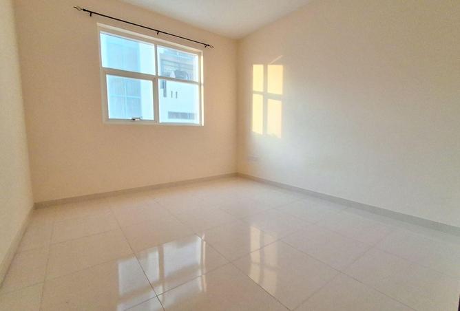 87028278 - Property Main Image