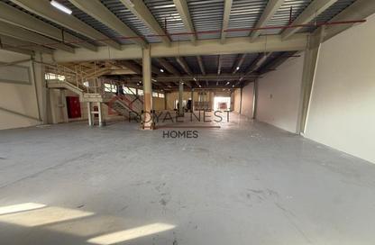 Warehouse - Studio - 1 Bathroom for rent in Building IC1-EMR-25 - Emirates Cluster - International City - Dubai