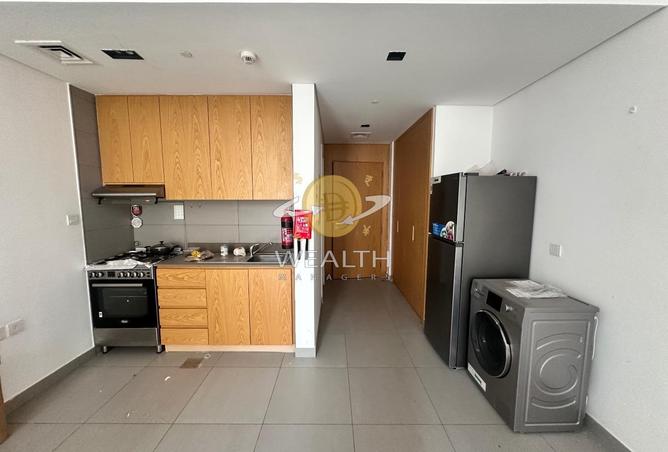 115037975 - Property Image 2