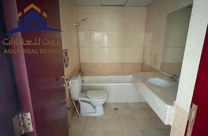 Apartment - 2 Bedrooms - 3 Bathrooms for rent in New Al Taawun Road - Al Taawun - Sharjah