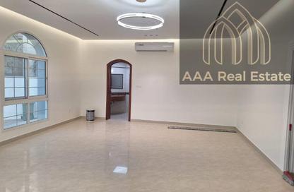 Villa - 5 - 7 for rent in Al Mizhar 1 - Al Mizhar - Dubai