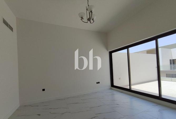 111850824 - Property Main Image