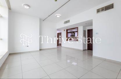 Apartment - 3 Bedrooms - 4 Bathrooms for sale in Marina Pinnacle - Dubai Marina - Dubai