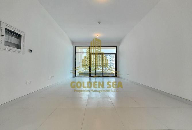 75038221 - Property Image 2