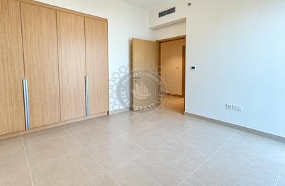 Apartment - 2 - 2 for rent in Seagate Building 3 - Seagate - Mina Rashid - Dubai