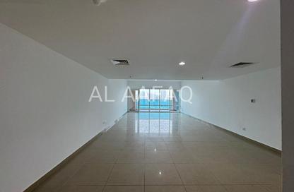 Apartment - 3 Bedrooms - 4 Bathrooms for rent in Al Mamzar - Al Mamzar - Sharjah - Sharjah
