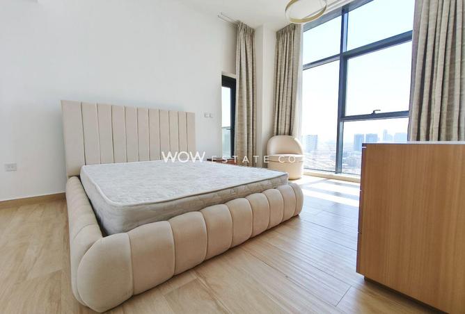 Spacious Unit | Fully Furnished | Ready to Move In photo 3