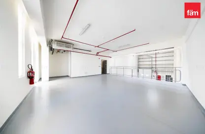 Warehouse - Studio for rent in Dubai Silicon Oasis - Dubai