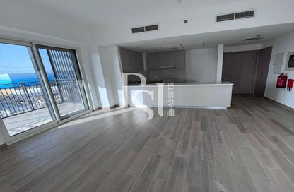 Apartment - 3 Bedrooms - 4 Bathrooms for rent in Waters Edge - Yas Island - Abu Dhabi