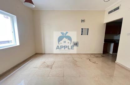 Apartment - Studio - 1 Bathroom for rent in Muwailih Building - Muwaileh - Sharjah