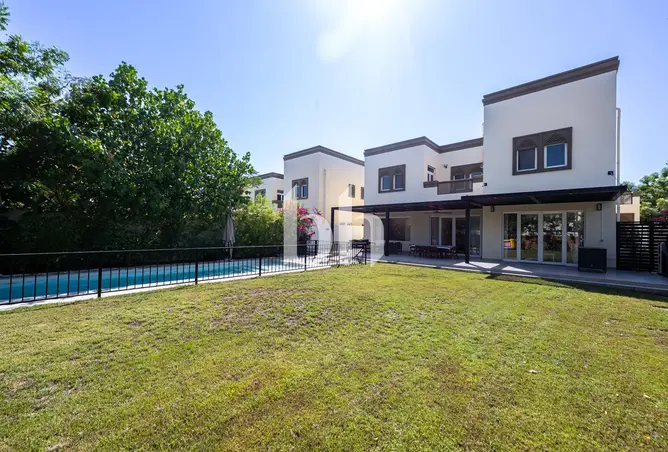 165588082 - Property Image 2