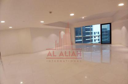 Penthouse - 5 Bedrooms - 7 Bathrooms for rent in Al Jimi Avenue - Al Khalidiya - Abu Dhabi