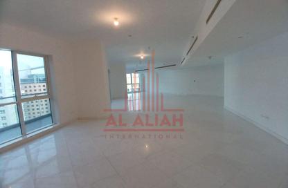Penthouse - 5 Bedrooms - 7 Bathrooms for rent in Al Jimi Avenue - Al Khalidiya - Abu Dhabi