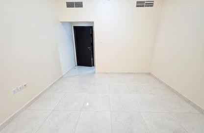 Apartment - 1 Bedroom - 2 Bathrooms for rent in Muwaileh 3 Building - Muwaileh - Sharjah