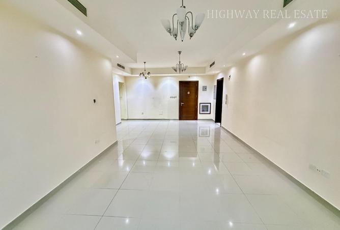 92704479 - Property Image 3