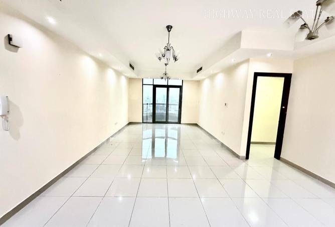 92704479 - Property Image 2