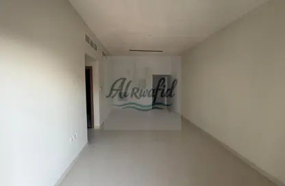 شقة - 2 غرف نوم - 2 حمامات للايجار في برج النعيمية 1 - أبراج النعيمية - النعيمية - عجمان