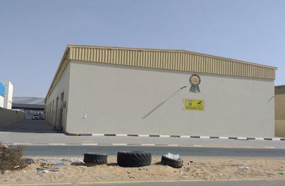 Warehouse - Studio for rent in Al Sajaa Industrial - Al Sajaa - Sharjah