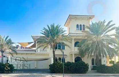 Villa - 6 Bedrooms - 7 Bathrooms for rent in Signature Villas Frond A - Signature Villas - Palm Jumeirah - Dubai