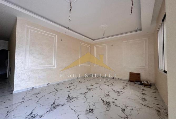 102002191 - Property Image 2