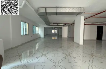 Full Floor - 7+ Bedrooms - 2 Bathrooms for rent in Al Mowaihat 3 - Al Mowaihat - Ajman