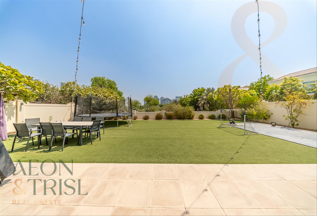 Type C2 5 BR Villa I Golf View I Great Location photo 21