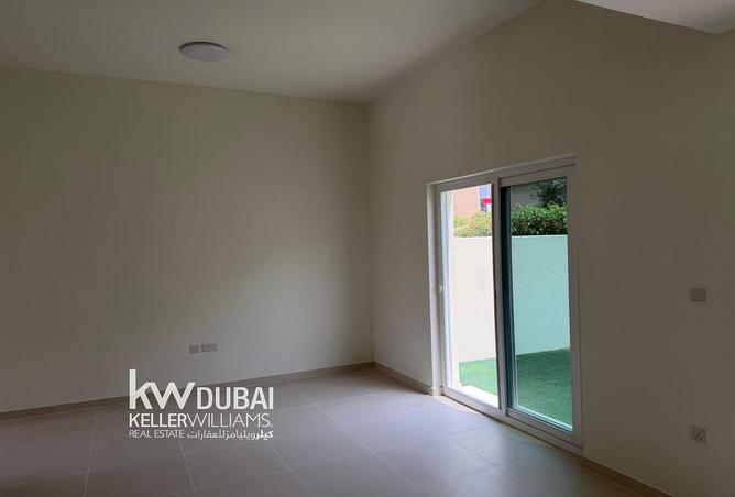 83654947 - Property Image 2