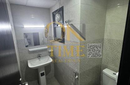 Apartment - 2 Bedrooms - 2 Bathrooms for rent in Al Jurf Industrial 3 - Al Jurf Industrial - Ajman