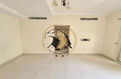 Apartment - 2 - 3 for rent in Muwaileh 29 Building - Muwaileh - Sharjah