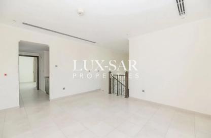 Villa - 3 Bedrooms - 4 Bathrooms for rent in District 5 - Jumeirah Park - Dubai Villa - 3 Bedrooms - 4 Bathrooms for rent in District 5 - Jumeirah Park - Dubai