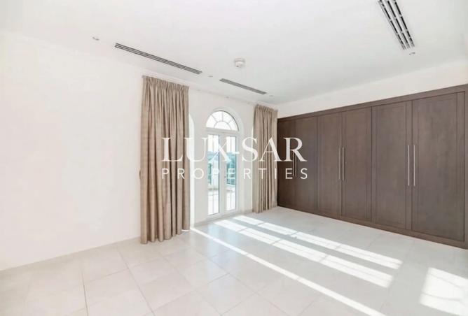 103705045 - Property Image 2