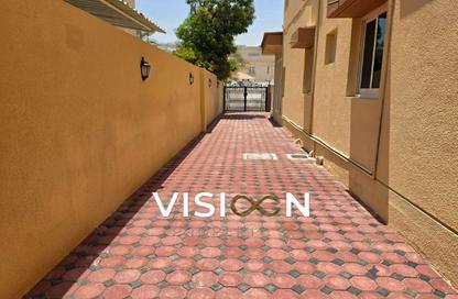 Villa - 4 Bedrooms - 5 Bathrooms for rent in Jumeirah 2 Villas - Jumeirah 2 - Jumeirah - Dubai Villa - 4 Bedrooms - 5 Bathrooms for rent in Jumeirah 2 Villas - Jumeirah 2 - Jumeirah - Dubai