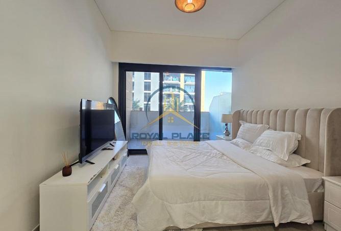 ONE CHEQUE | CHILLER FREE |MIDDLE FLOOR| VACANT