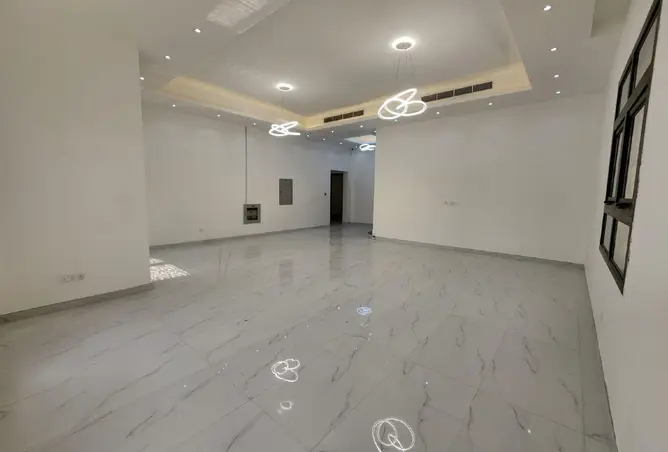 145546388 - Property Image 3