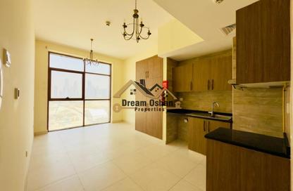 Apartment - Studio - 1 for rent in Rose Building - Al Jaddaf - Dubai