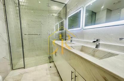 Apartment - 2 - 3 for sale in BLVD Crescent Podium - BLVD Crescent - Downtown Dubai - Dubai