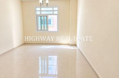 Apartment - 1 - 1 for rent in Muwailih Building - Muwaileh - Sharjah