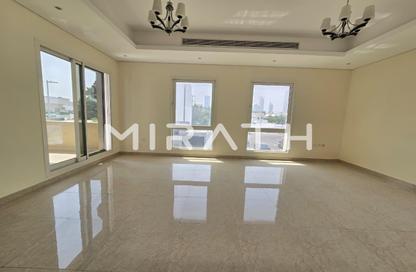 Villa - 5 Bedrooms - 6 Bathrooms for rent in Jumeirah 1 Villas - Jumeirah 1 - Jumeirah - Dubai Villa - 5 Bedrooms - 6 Bathrooms for rent in Jumeirah 1 Villas - Jumeirah 1 - Jumeirah - Dubai