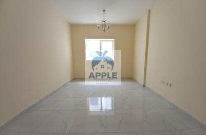 Apartment - 2 Bedrooms - 2 Bathrooms for rent in Muwailih Building - Muwaileh - Sharjah