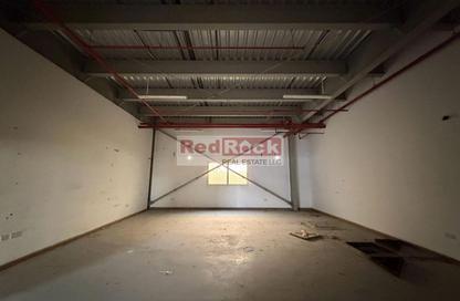 Warehouse - Studio - 2 Bathrooms for rent in Al Qusais Industrial Area 5 - Al Qusais Industrial Area - Al Qusais - Dubai