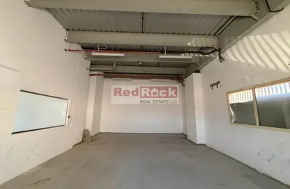 Warehouse - Studio - 2 Bathrooms for rent in Al Qusais Industrial Area 5 - Al Qusais Industrial Area - Al Qusais - Dubai