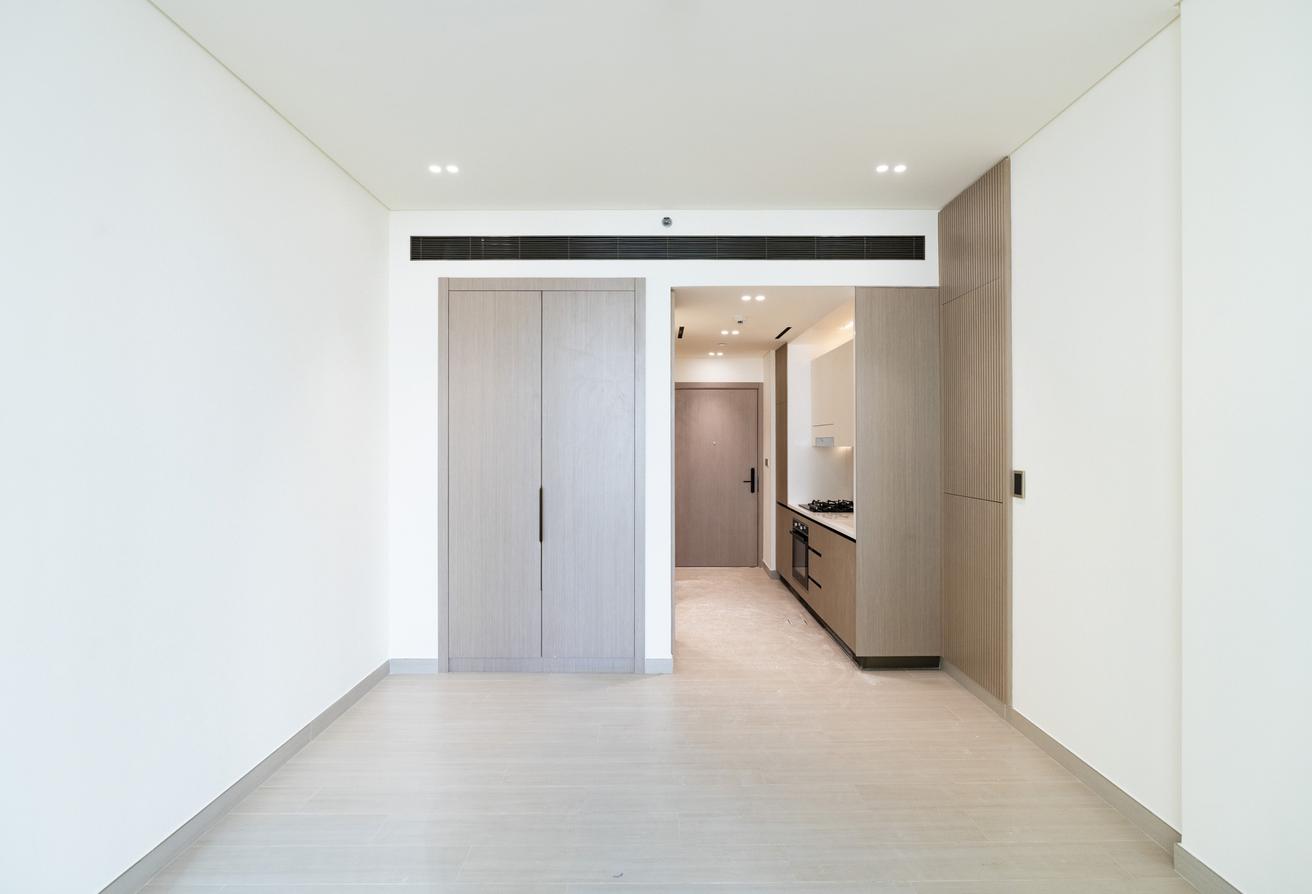 Managed | Brand New | Vacant w/ White Goods photo 2