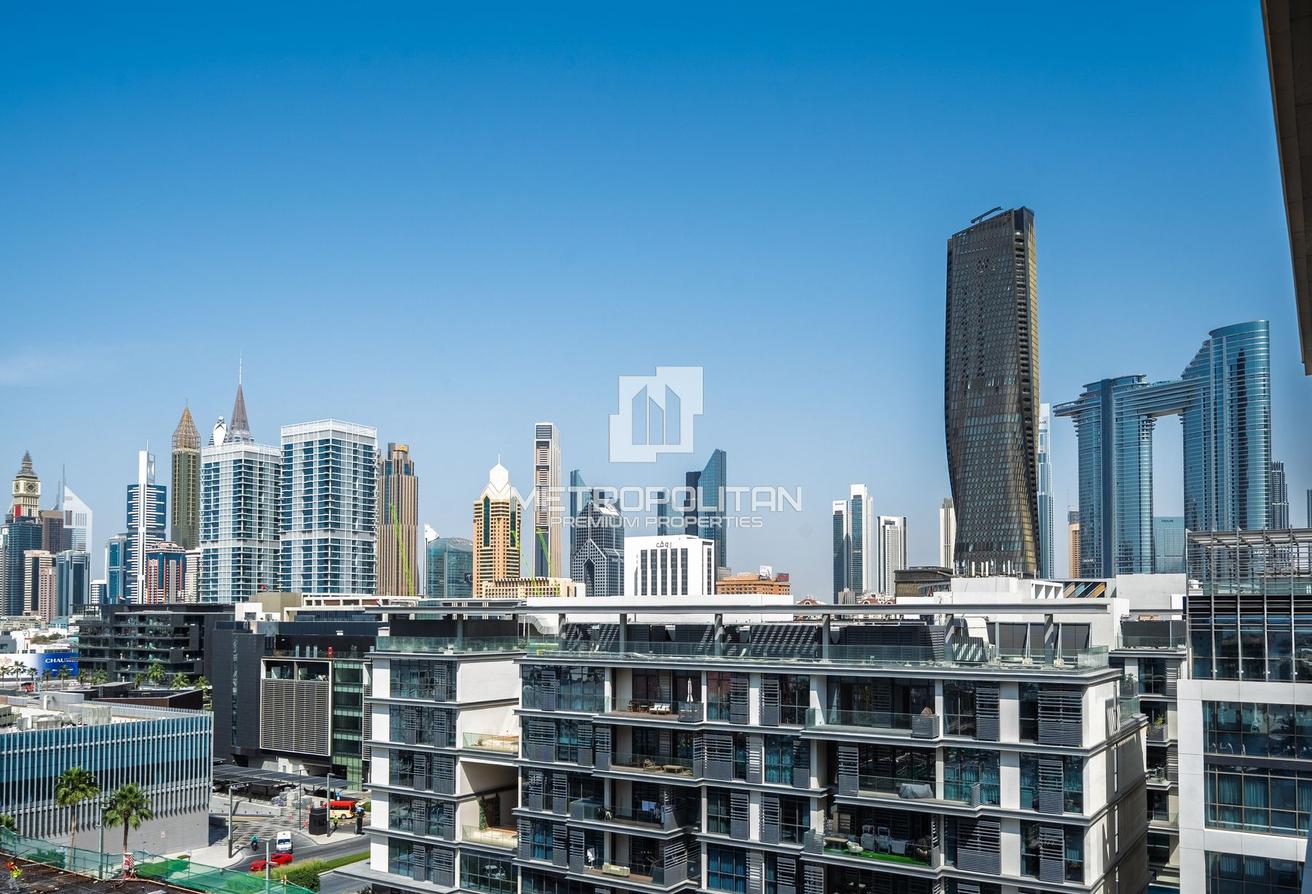 Highest Floor | Multiple Units | Community Expert photo 14