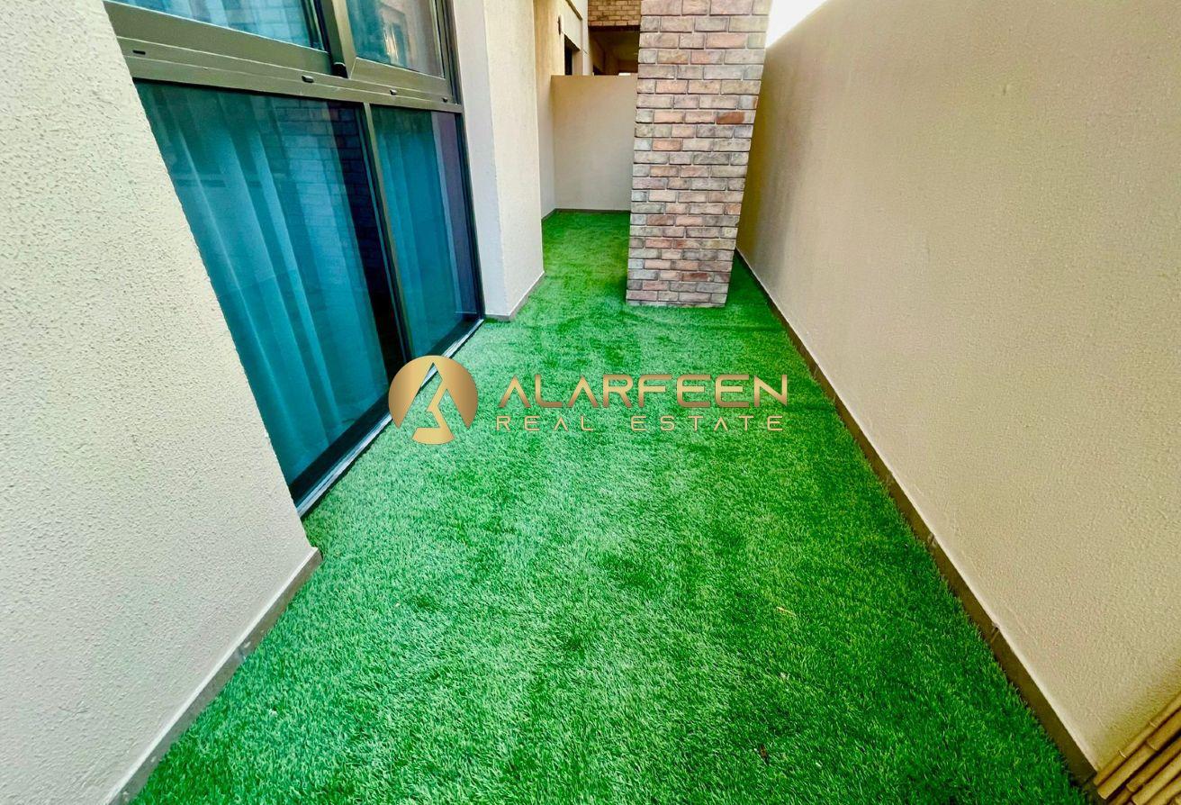 Exclusive 2 Bed + Maid | Furnished | Prime area photo 8