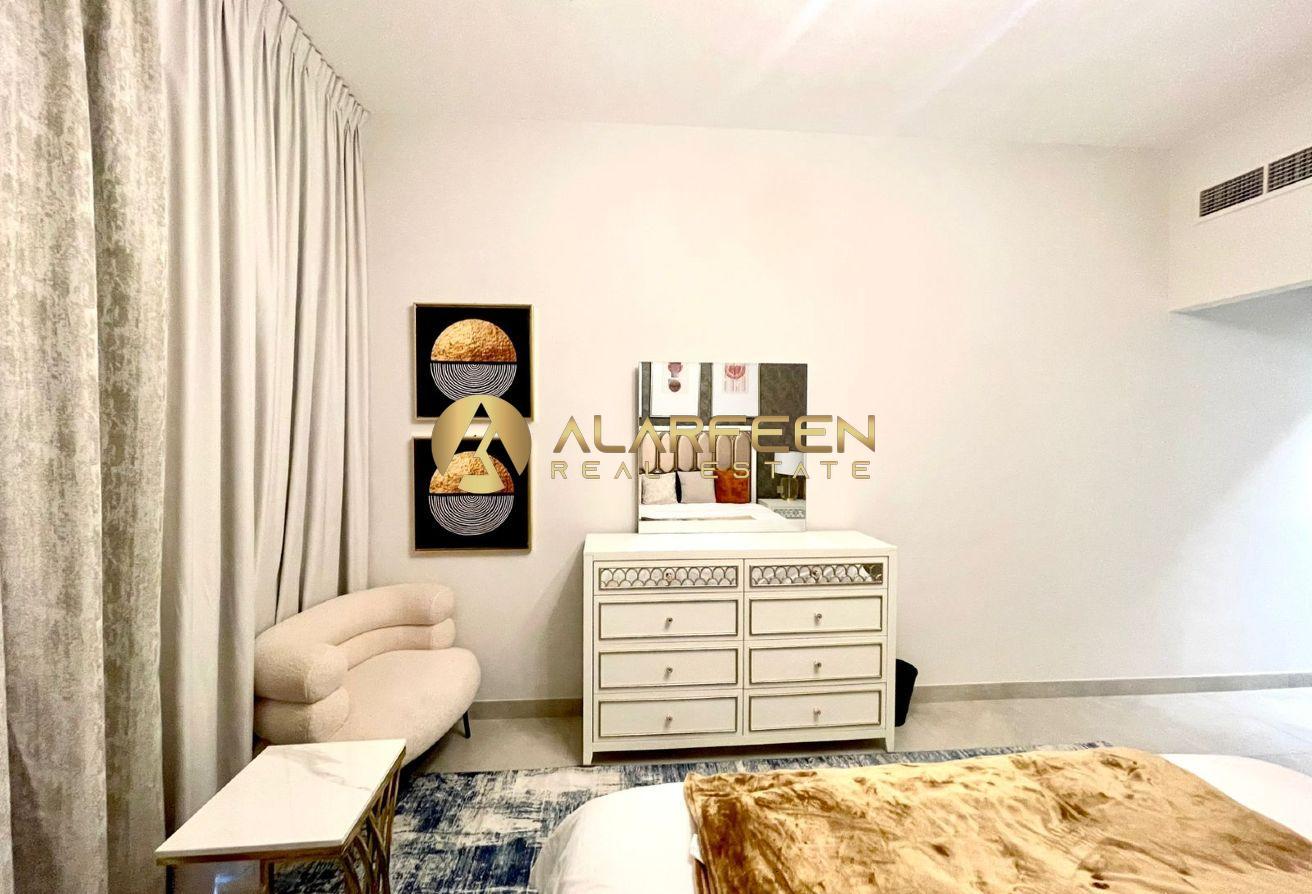 Exclusive 2 Bed + Maid | Furnished | Prime area photo 5
